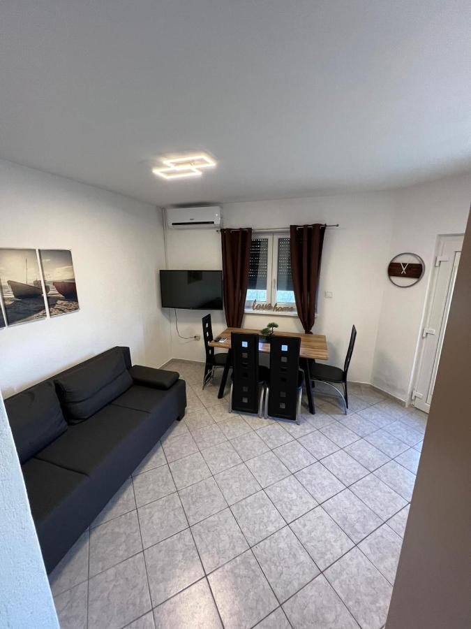 Apartament Frane