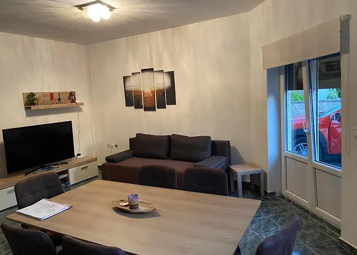 Apartmani Frane